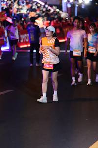 BIB: 28371, 29802, 9805
                            <button type="button" onclick="openModal(23090056)" class="btn btn-primary btn-sm float-right btn-popup" data-toggle="modal" data-target=".modal-high-quality">
                        <i class="fas fa-shopping-cart"></i> Add to Cart
                    </button>
                                            <button type="button" onclick="isThisMe(23090056, true)" class="btn btn-success btn-sm float-right btn-popup btn-isme hidden" data-toggle="tooltip" data-placement="bottom" title="นี่คือรูปของคุณใช่ไหม คลิกที่นี่เพื่อเอาเข้าอัลบั้ม">
                        <i class="fas fa-plus"></i> Add to album
                    </button>
                    <button type="button" onclick="isThisMe(23090056, false)" class="btn btn-warning btn-sm float-right btn-popup btn-isnotme hidden">
                        <i class="fas fa-ban"></i> Remove from album
                    </button>